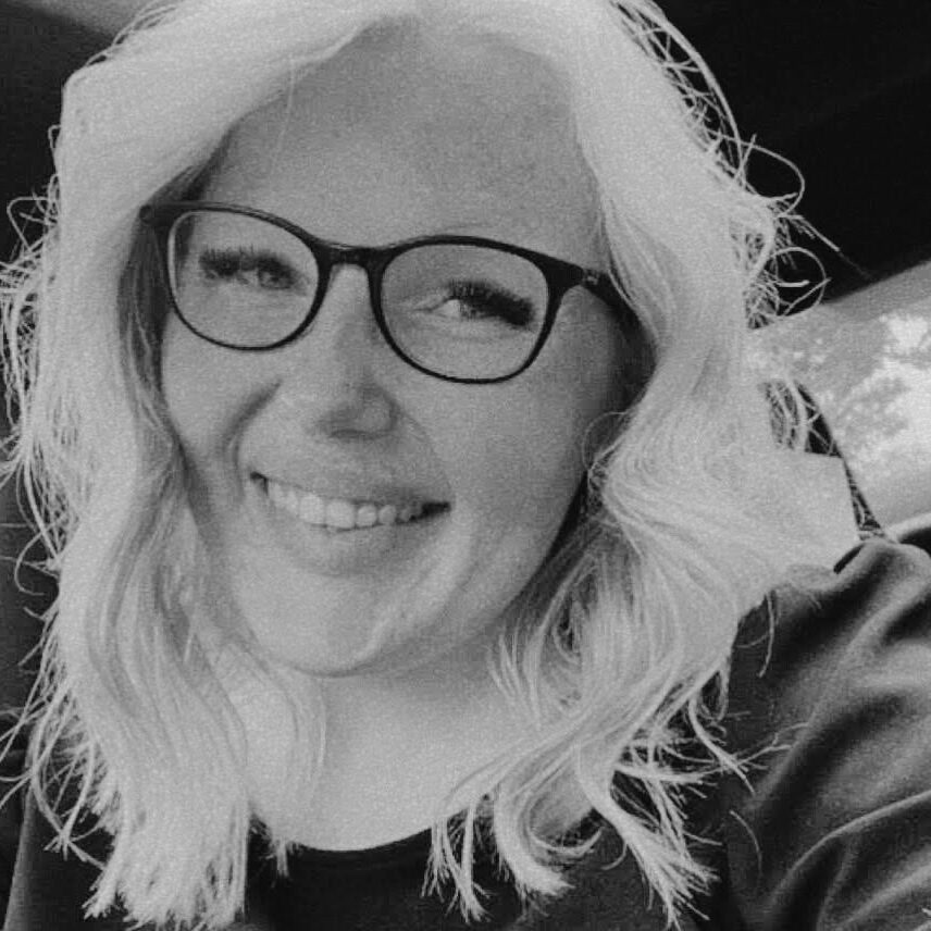 fc8dc0de-b84c-4b74-af6b-7d99a1606990